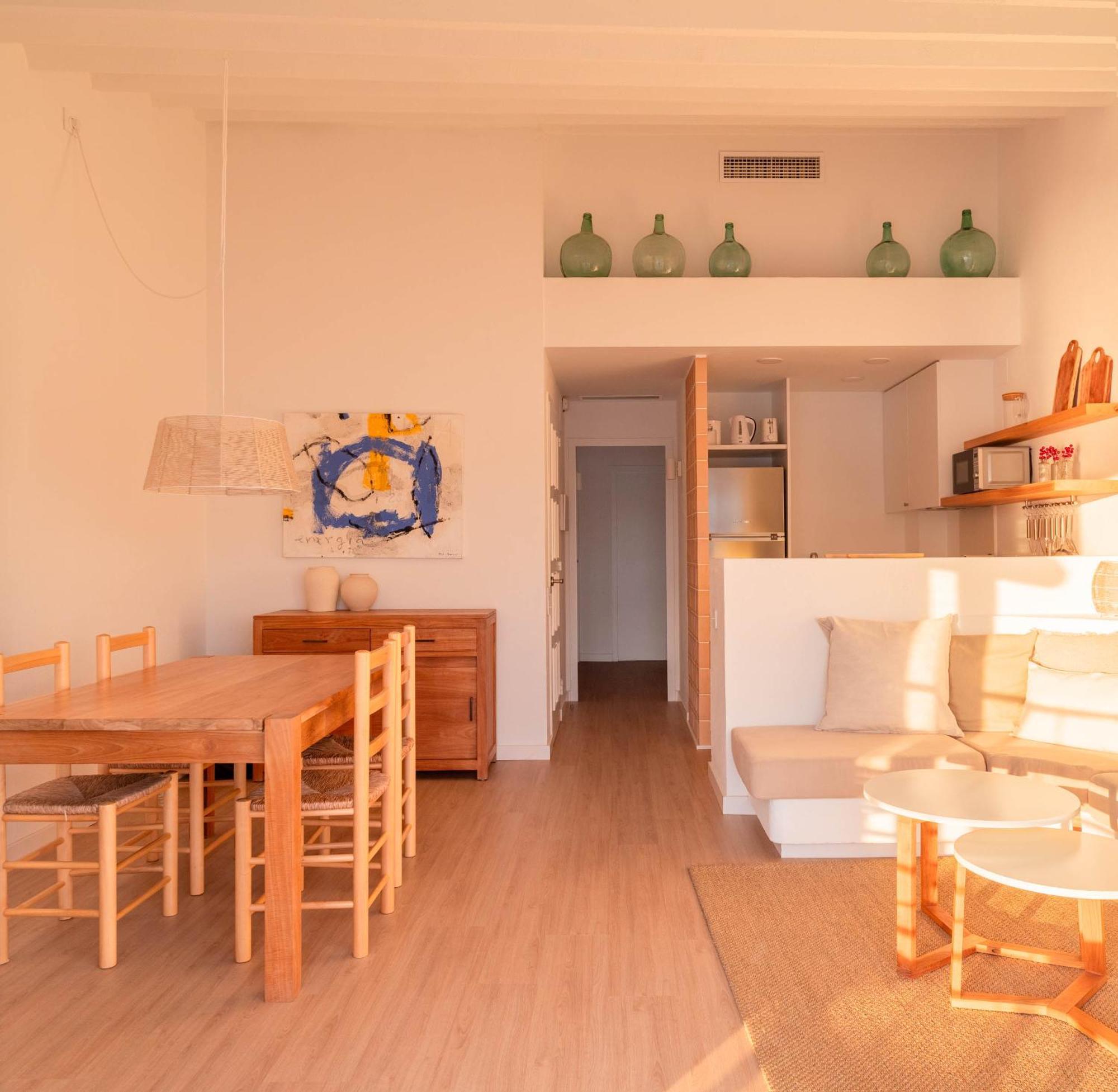 カダケスHabitatges Turistics Riba Pitxot - Es Cucurucucアパートメント エクステリア 写真