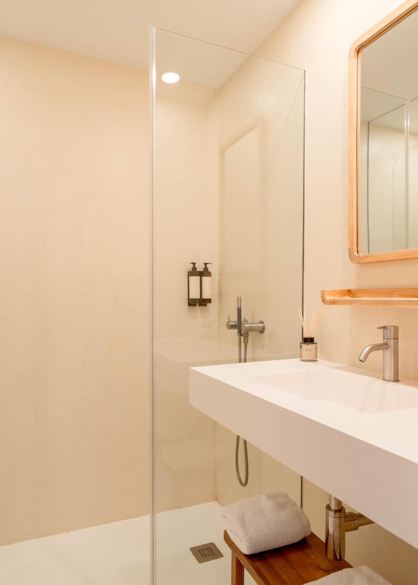 カダケスHabitatges Turistics Riba Pitxot - Es Cucurucucアパートメント エクステリア 写真